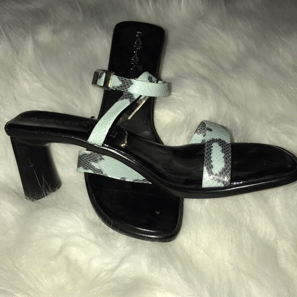 🌟Vintage Damiani’s blue black snake print SZ- 8.5